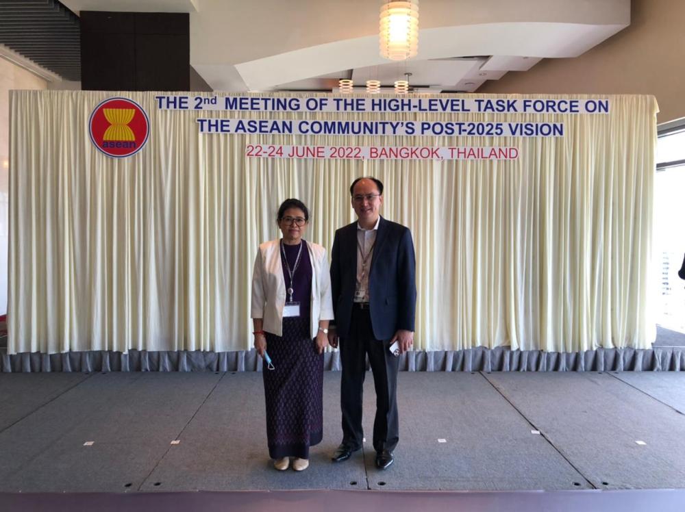Reunion at the High-Level Task Force Meeting on the ASEAN COMMUNITY's POST-2025 VISION (23 June 2022) 사진1
