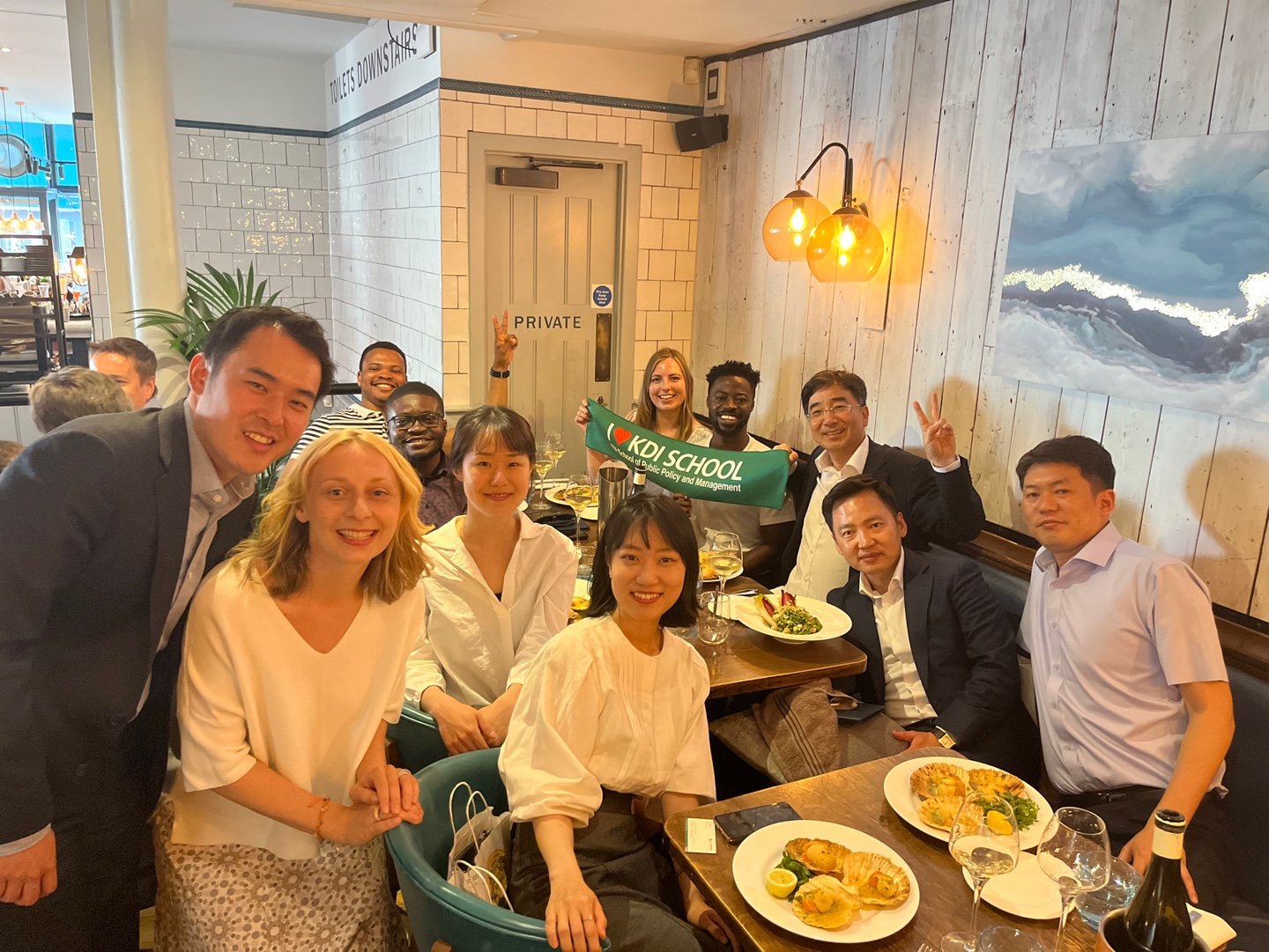 Dean's Dinner with Alumni in London, UK (17 June 2022)