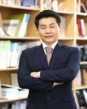 Kim, Dong-Young
