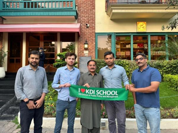 Warm Gathering of Pakistan Alumni and New Students (9 August 2025)