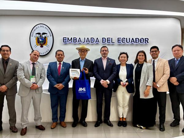 Strengthening Local Governance: KDI School and Ecuadorian Municipal Leaders Meet in Seoul