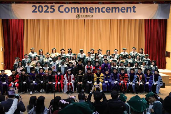 KDI School Honors Graduates in 2025 Commencement Ceremony