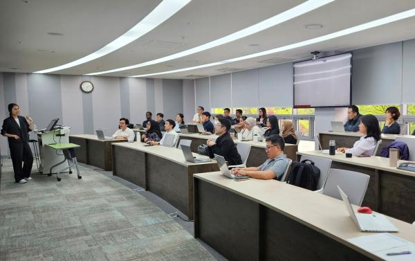 Does Learning History Make Students More Hostile Toward Other Countries?