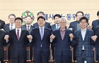 [이데일리] 공무원 호봉제 폐지 검토...政 