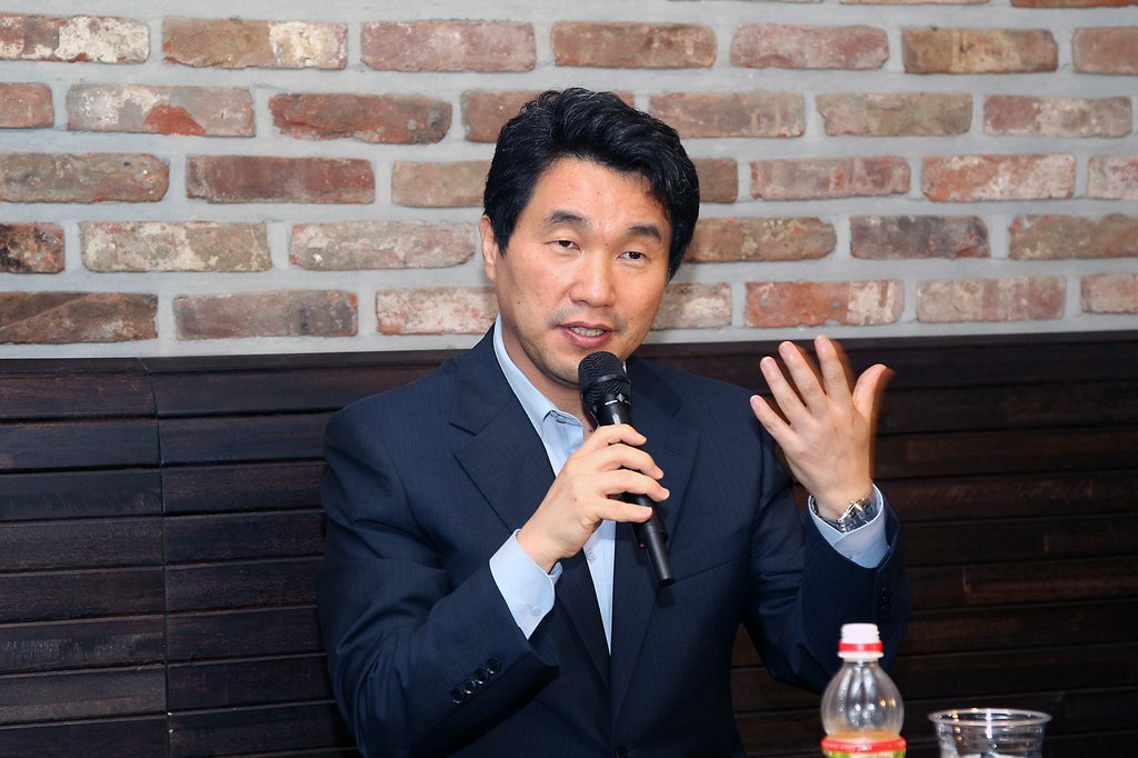 [경향신문] 아시아교육협 초대 이사장에 이주호 전 교육과학부 장관 : [보도기사] 이주호 교수