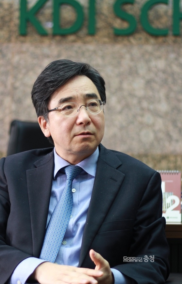 [굿모닝충청] 유종일 KDI국제정책대학원장 
