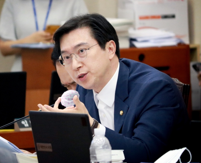 [쿠키뉴스] 강민국 의원, 정부출연연구기관 채용절차의 공정성 훼손 심각 지적 : [보도기사] KDI대학원