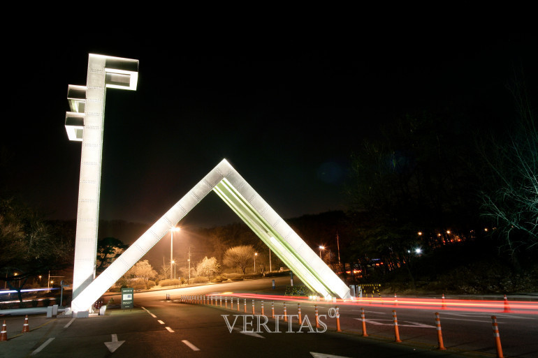 [베리타스알파] 서울대 '코로나 19와 사회적 건강' 조사 결과 공유와 함의 : [보도기사] 이태준 교수