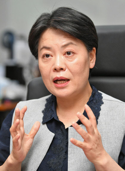 [영남일보] [김수영의 피플] '국회 5분 연설 스타' 국민의힘 윤희숙 의원 