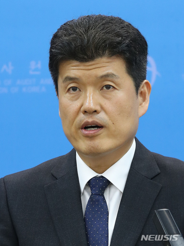 [뉴시스] 감사원 신임 사무총장에 최성호 제1사무차장 임명 : [보도기사] 최성호 동문