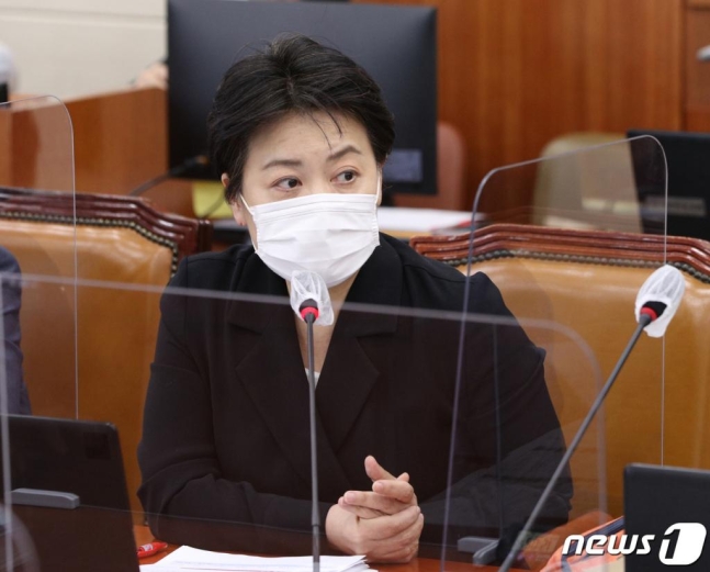 [머니S] 여의도 국회 부지에 아파트 지으면 누구 몫 되나... 논란 활활 : [보도기사] KDI대학원