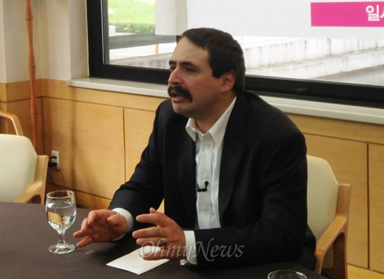 [오마이뉴스] 박노자 교수가 비판한 '극우 청년'이 빠진 착각 : [보도기사] 유종일 원장