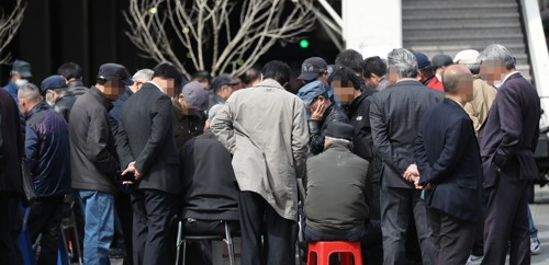 [중소기업신문] 10년 뒤 '일하는 인구' 300만명 사라진다 : [보도기사] 최슬기 교수