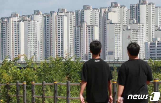 [머니투데이] 금리 올리면 집값 잡힐까…