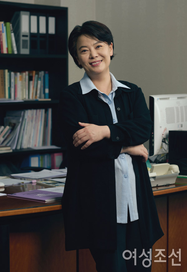 [여성조선] [단독] 대권 도전 '쎈캐' 윤희숙, 사퇴 발표 직전 인터뷰 : [인터뷰] KDI대학원