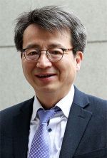 [아시아경제] [시시비비] 기생충 집단이 장악한 한국 : [기고] 강영철 교수