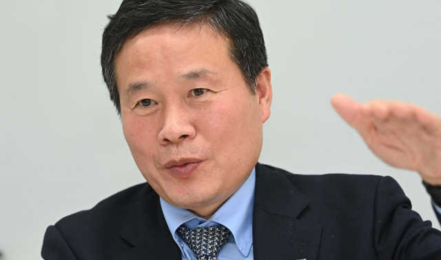 [서울경제] [서경이 만난 사람] 조현래 원장 