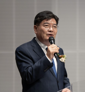 [더벨] '기재부 예산통' 김용진, GH 사장 취임…재무관리 강조 [보도기사] 김용진 동문