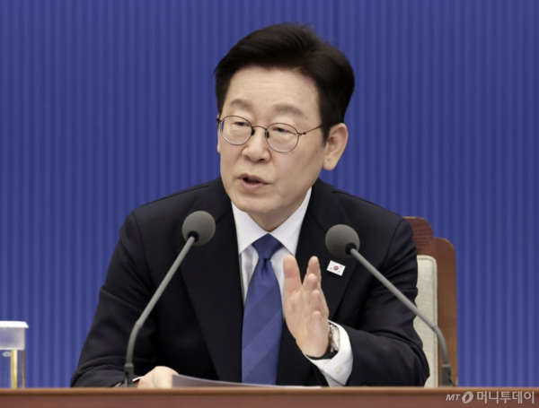 생리대·설탕도 '말하는대로'…설 앞둔 이재명 대통령의 '물가 잡는법'