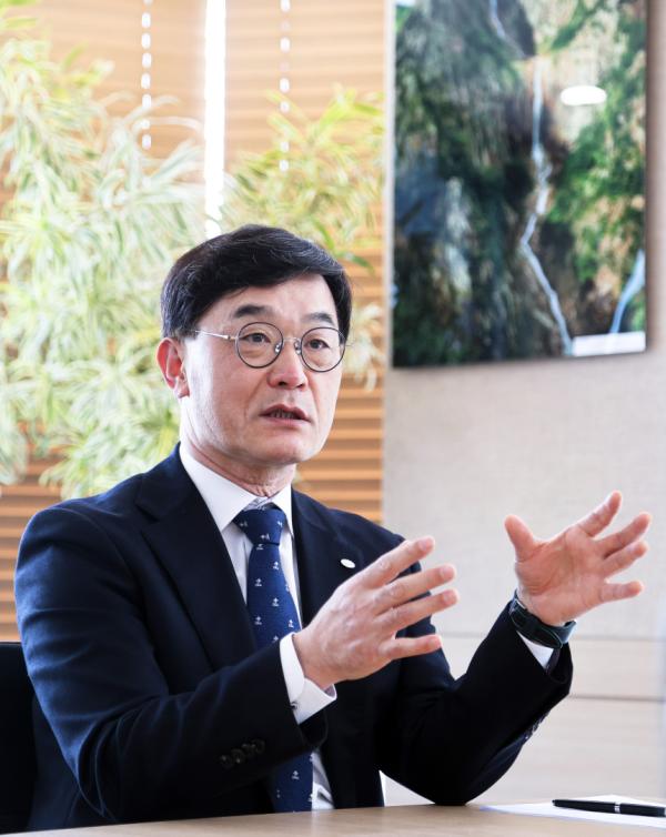 “시대가 바뀌었다, 국립공원도 새판 짠다”