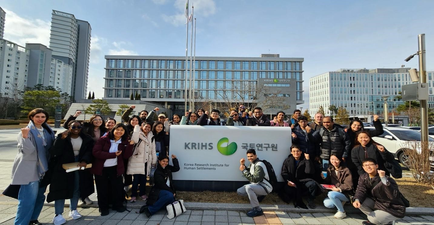 Enriching Student Experiences:  KDIS Field Trip to KRIHS and the Sejong City Integration Information Center
