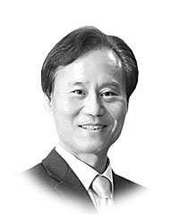 [문화일보] 지금이 한계기업 구조조정 적기다[시평] : [시평] 박진 교수